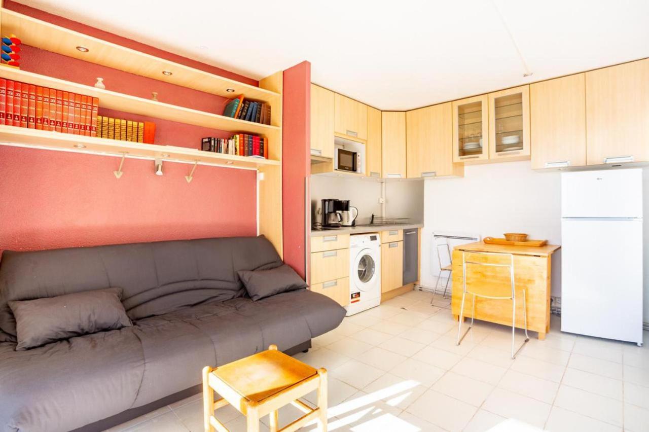 Cozy Apartment In Agay With Stunning Views Saint-Raphael  Bagian luar foto
