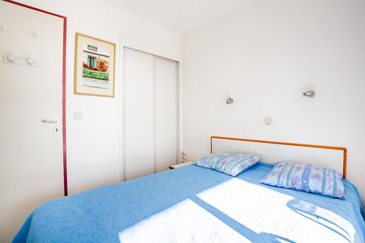 Cozy Apartment In Agay With Stunning Views Saint-Raphael  Bagian luar foto